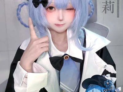 关于我转入全封闭式贵族男校却发现室友全是穿蕾丝吊带袜的“公主殿下”这件事