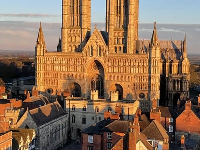 帝王之路：权利，鲜血与欲望的冠冕