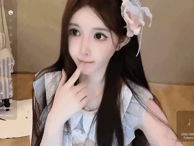 纯聊：我的校花舔狗（现实和微信的极度反差）