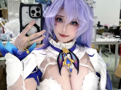 绝世女神养成系统！(变身文)