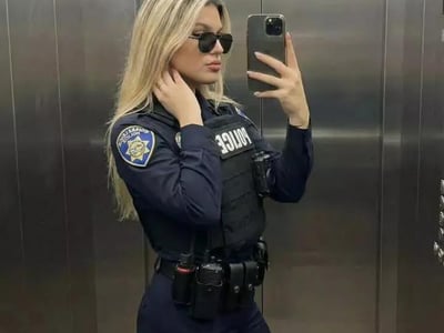 特工母女都是处女（你没看错）