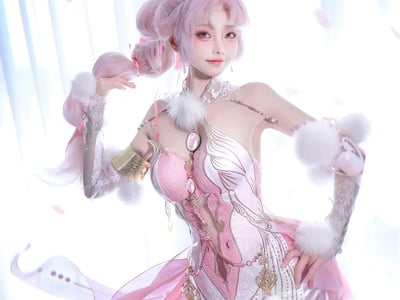 羁绊链接：从B站开始的攻略游戏