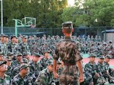 欲望军训・淫靡军营